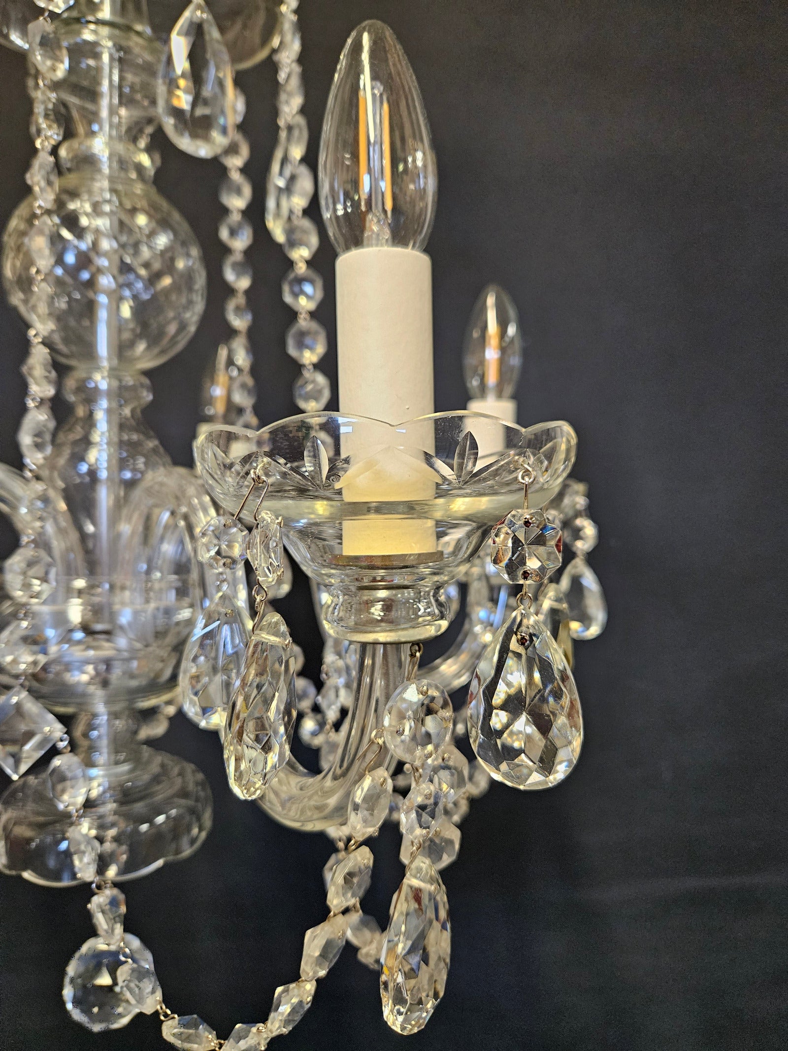 view of pan and candle tube