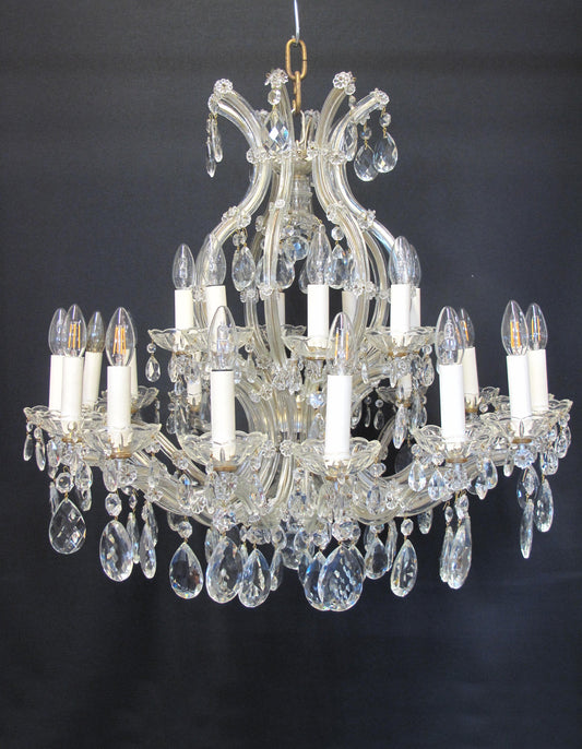 vew from front of chandelier