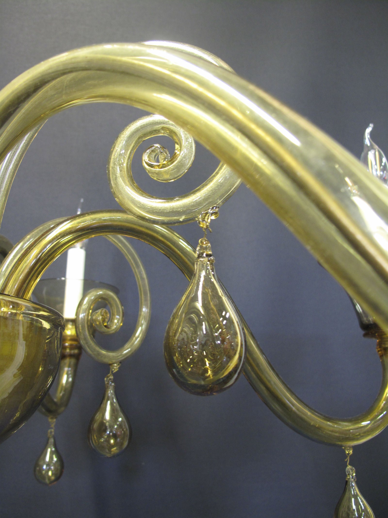 view of hanging glass on arm