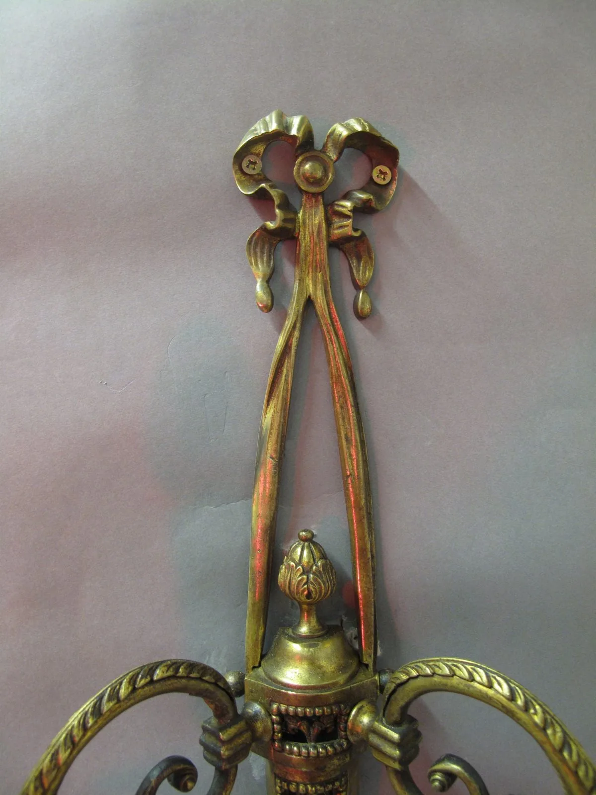 Pair Of 2-Arm Bow Wall Lights, c. 1930 – view 2