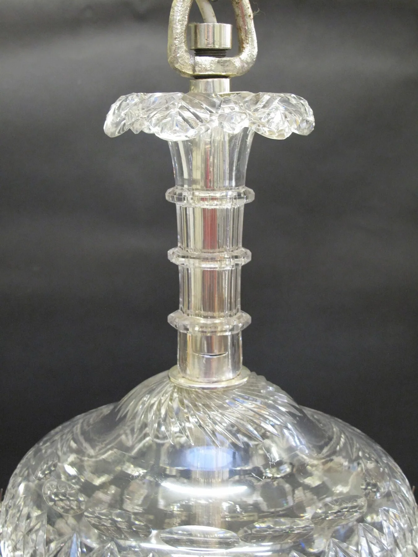 12-Arm Rule Drop Chandelier, c. 1820 – view 2