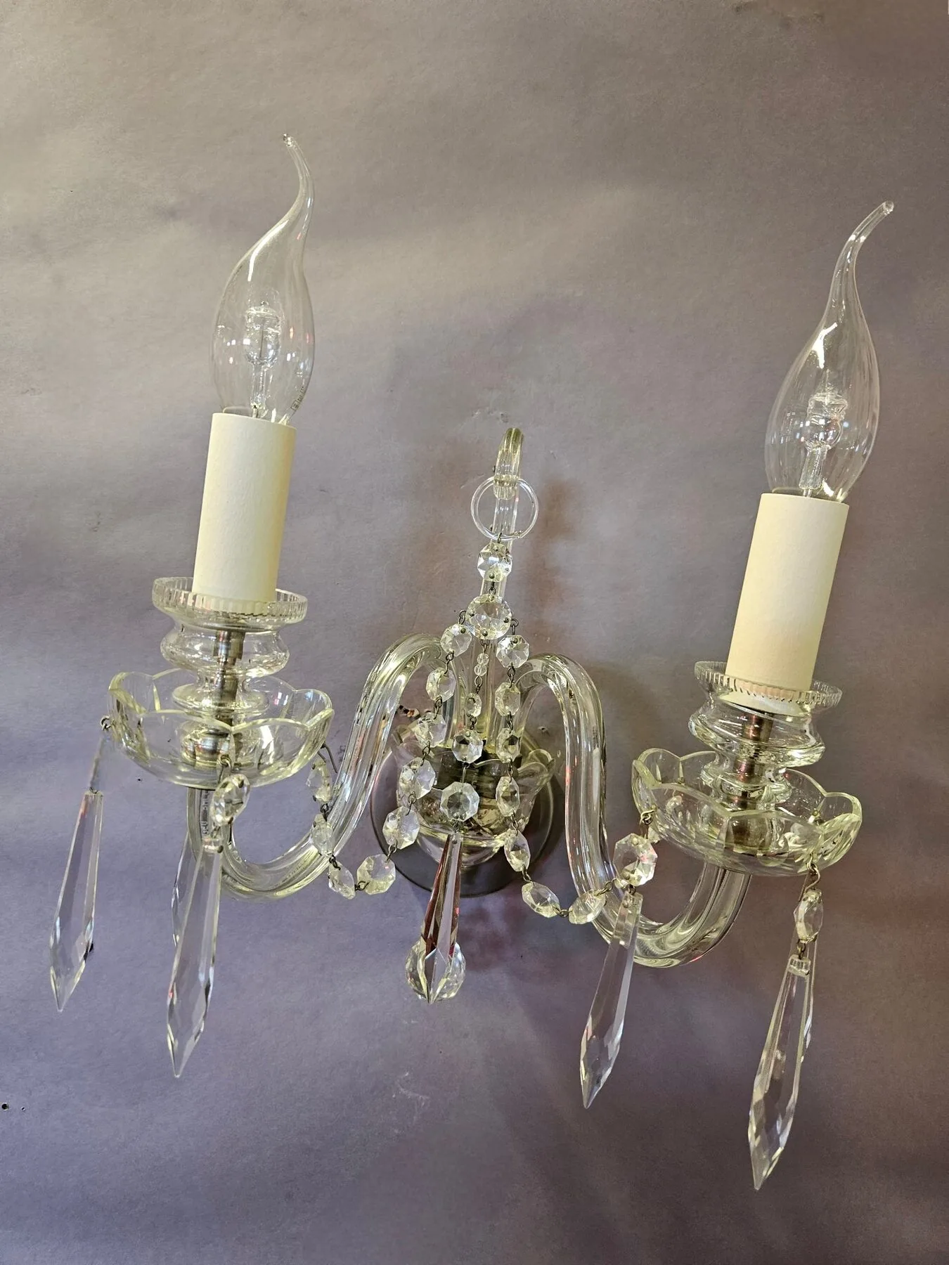 Set of 3 (plus 1 similar) twin-branch Czech glass wall lights, c. 1950 – view 4