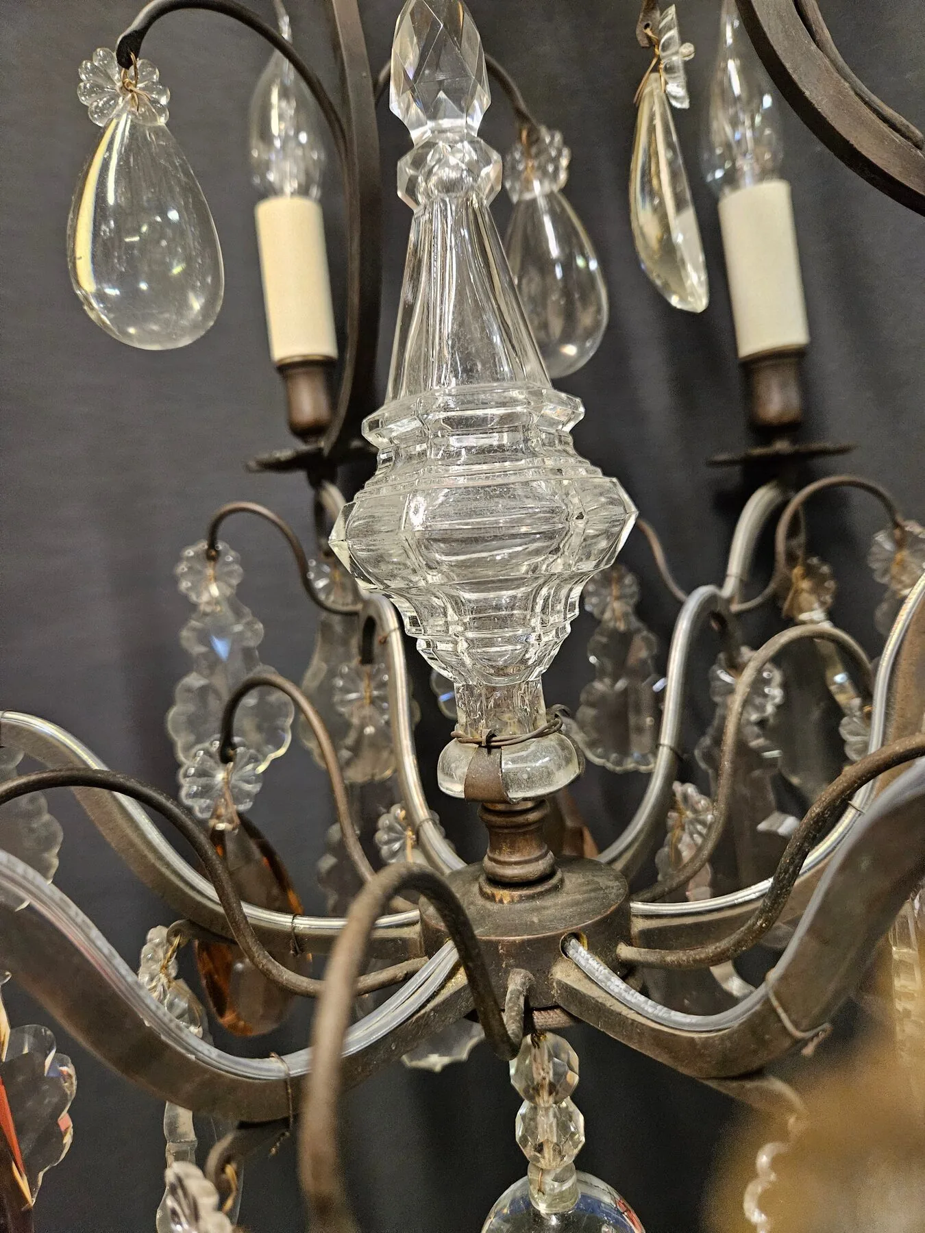 6-Arm French Chandelier With Coloured Glass – view 4