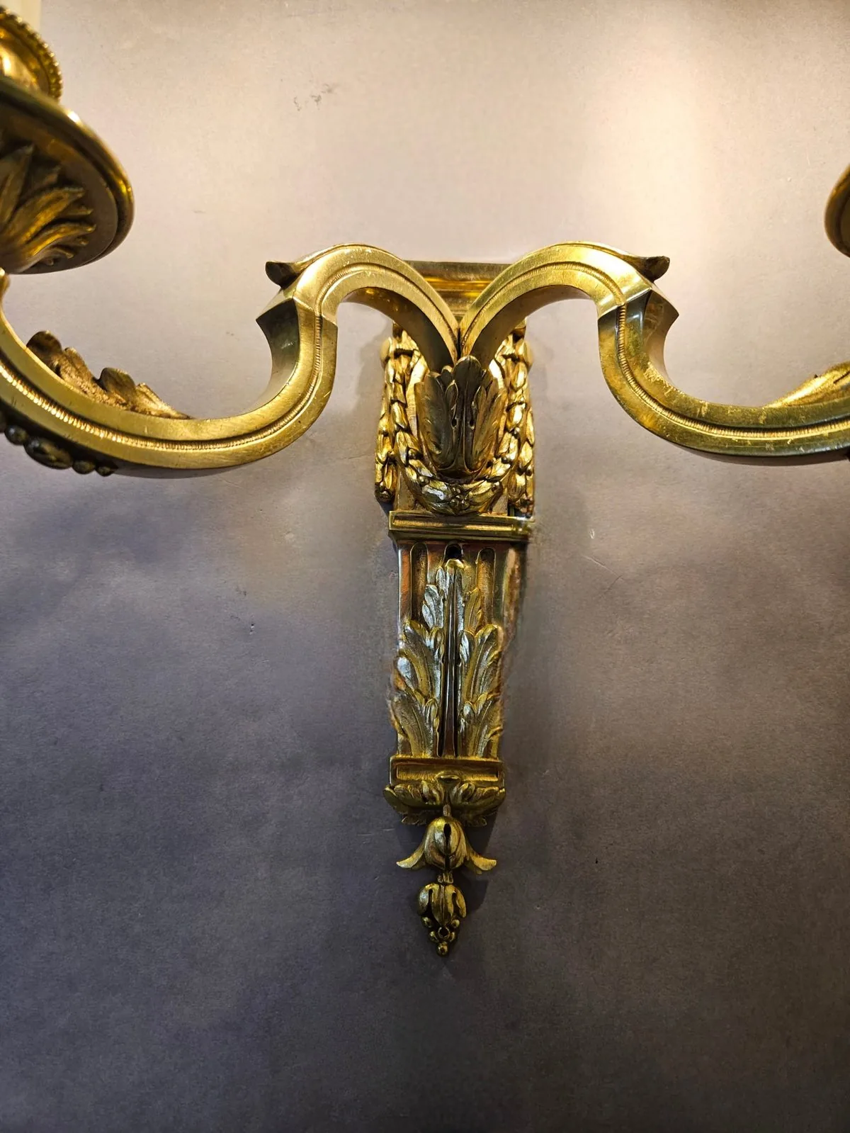Set Of Four 2-Arm Brass Wall Lights – view 5