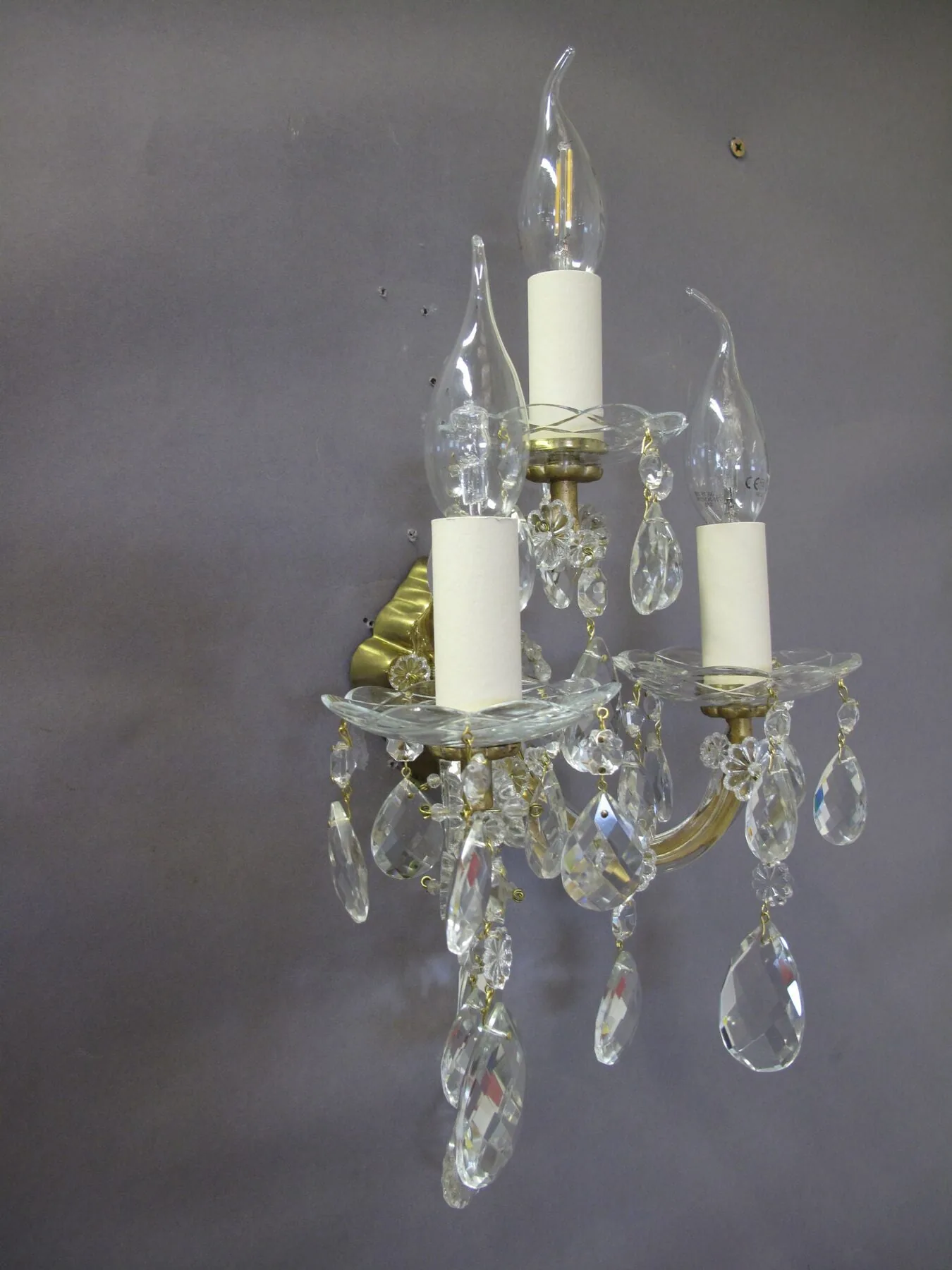 Single 3-Arm Maria Theresa Wall Light, c. 1950 – view 5