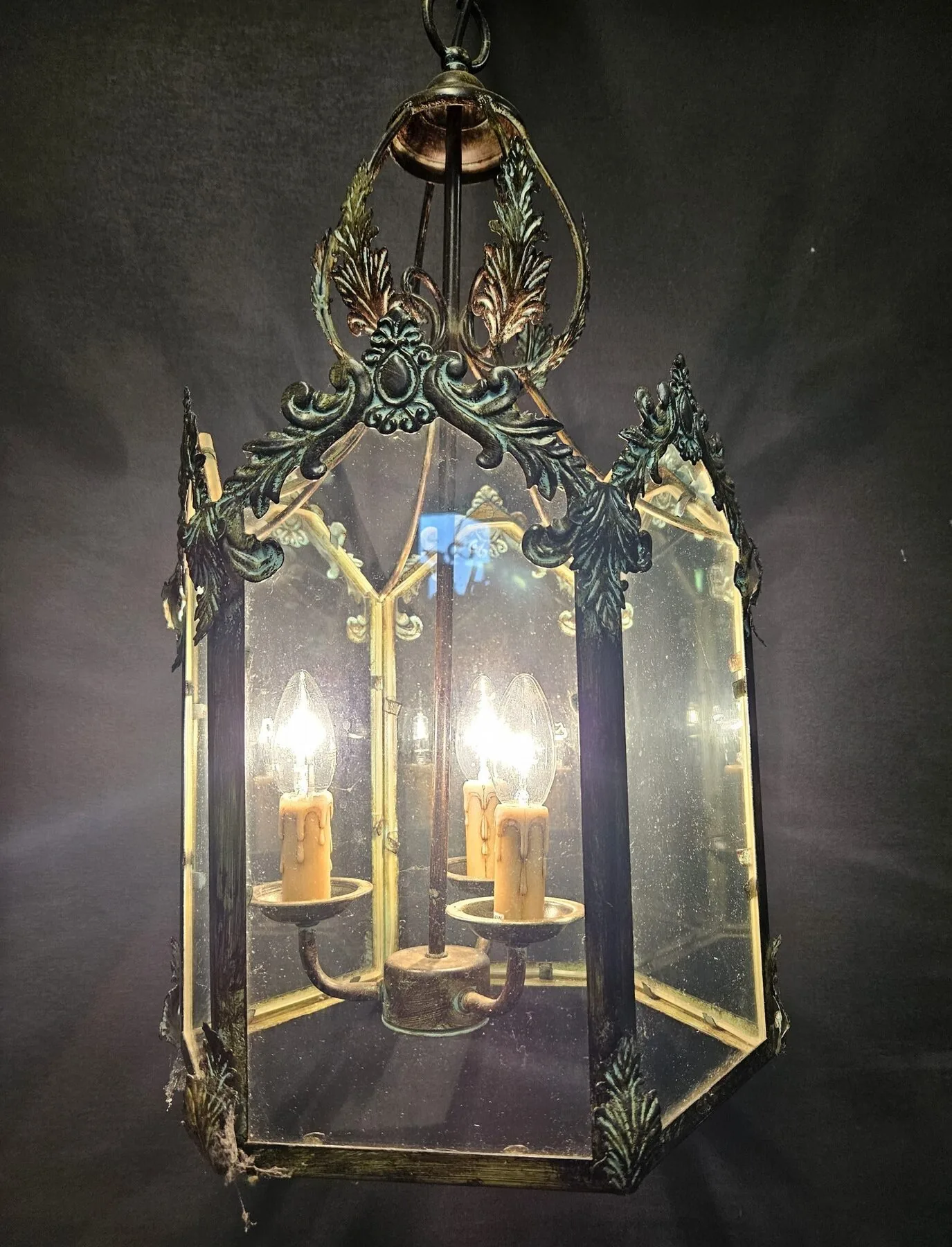 Hexagonal Green Filigree Lantern, c. 1970 – view 6