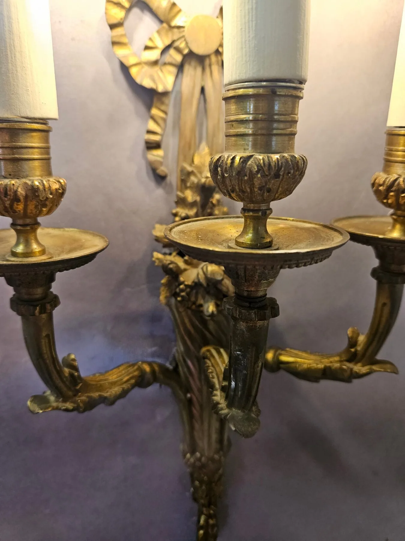 Pair Of 3-Arm Bow & Wreath Wall Lights, c. 1930 – view 6