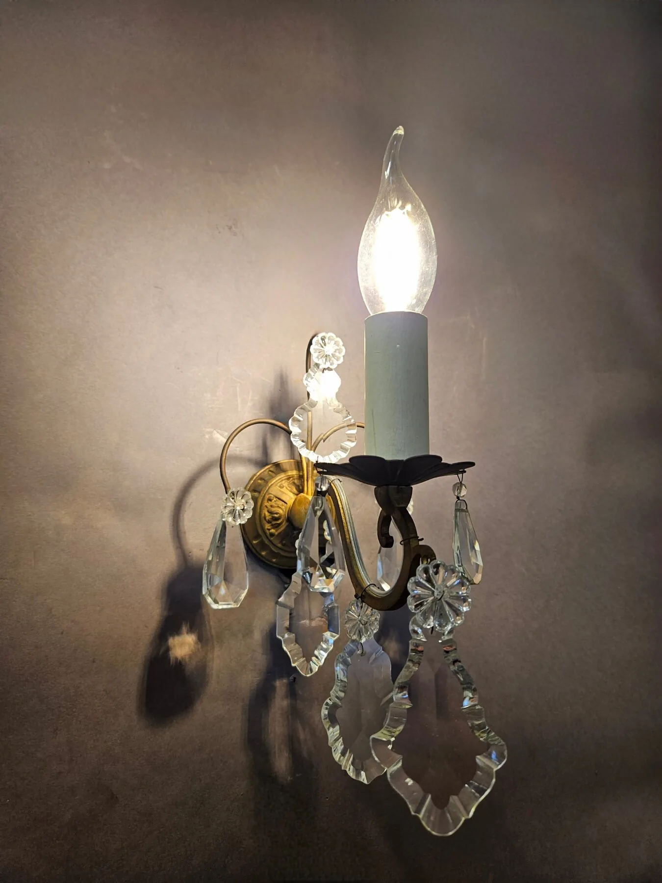 Set Of Four Single-Arm Brass & Glass Wall Lights, c. 1920 – view 6