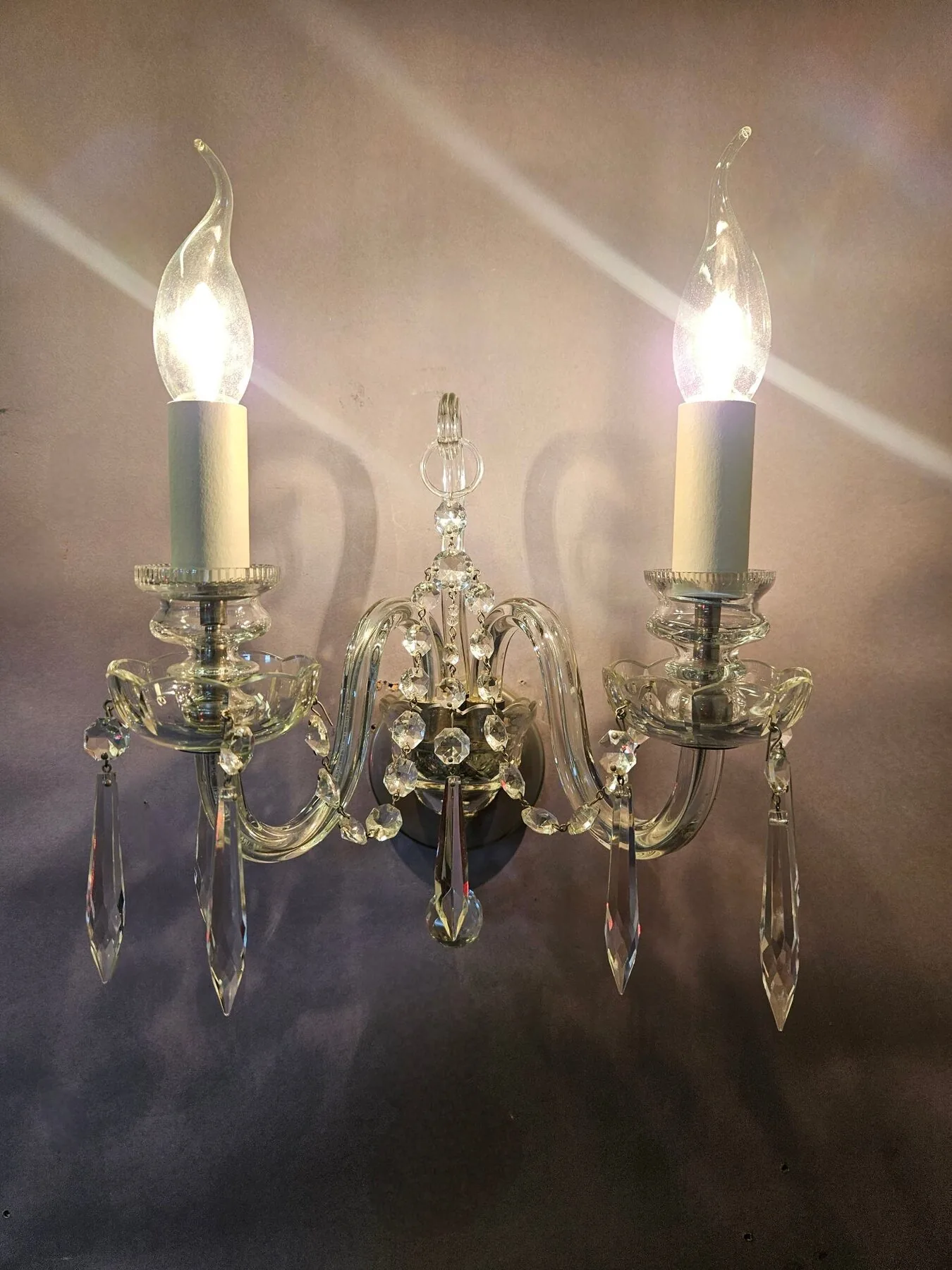 Set of 3 (plus 1 similar) twin-branch Czech glass wall lights, c. 1950 – view 6