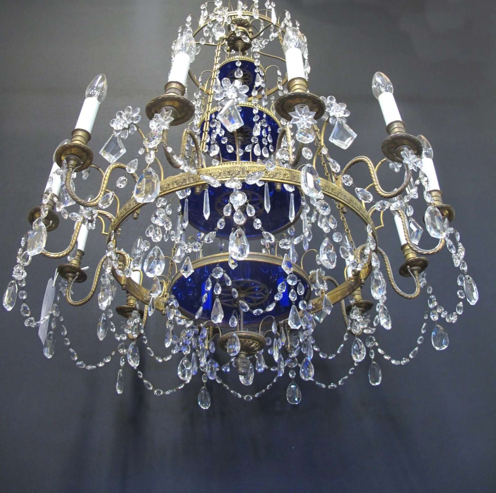 12-Arm Gilt & Crystal Chandelier, c. 1900 – view 7