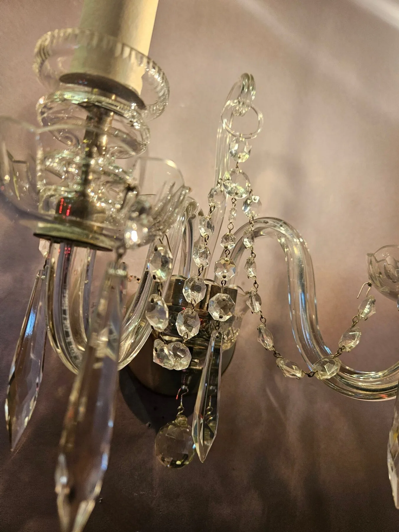 Set of 3 (plus 1 similar) twin-branch Czech glass wall lights, c. 1950 – view 7