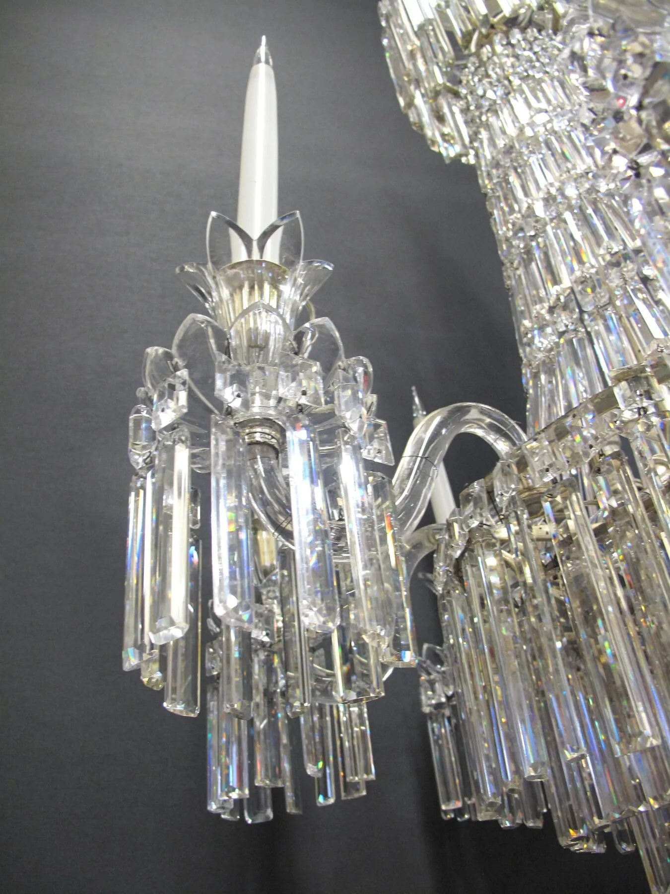 8-Arm Rule Drop Chandelier, c. 1830 – view 8