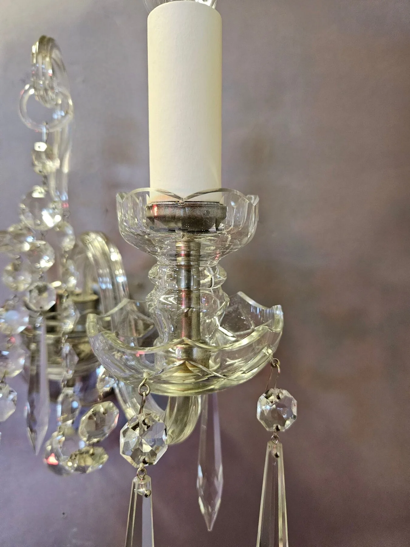 Set of 3 (plus 1 similar) twin-branch Czech glass wall lights, c. 1950 – view 8
