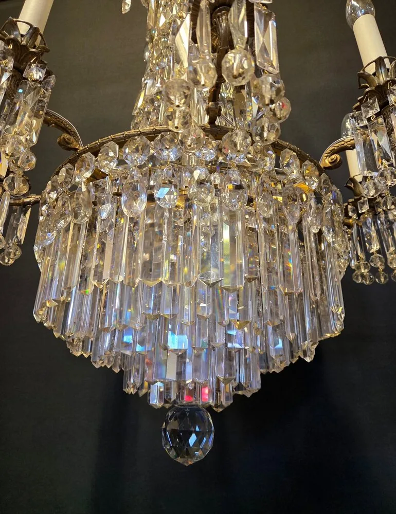 8-Arm Early-Victorian Crystal Chandelier, CA 1840 – view 5