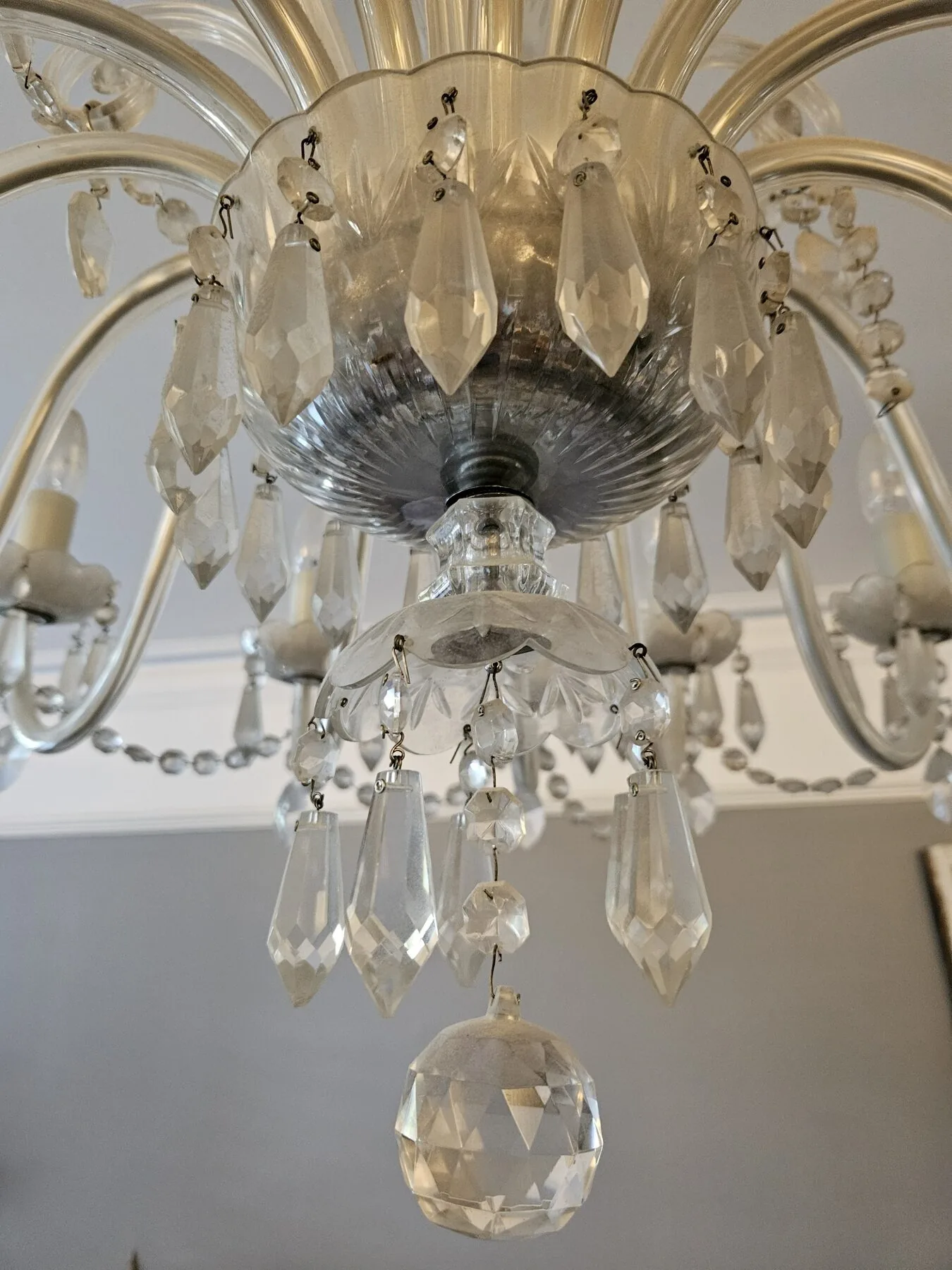 Central crystal ball finial and lower tier of faceted drops