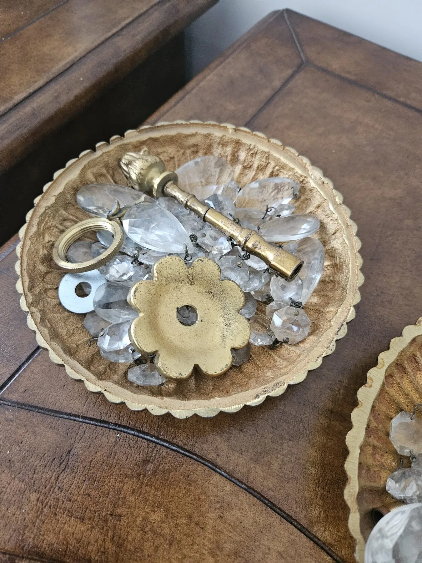 Bottom receiver dismantled prior to arrival with drops removed