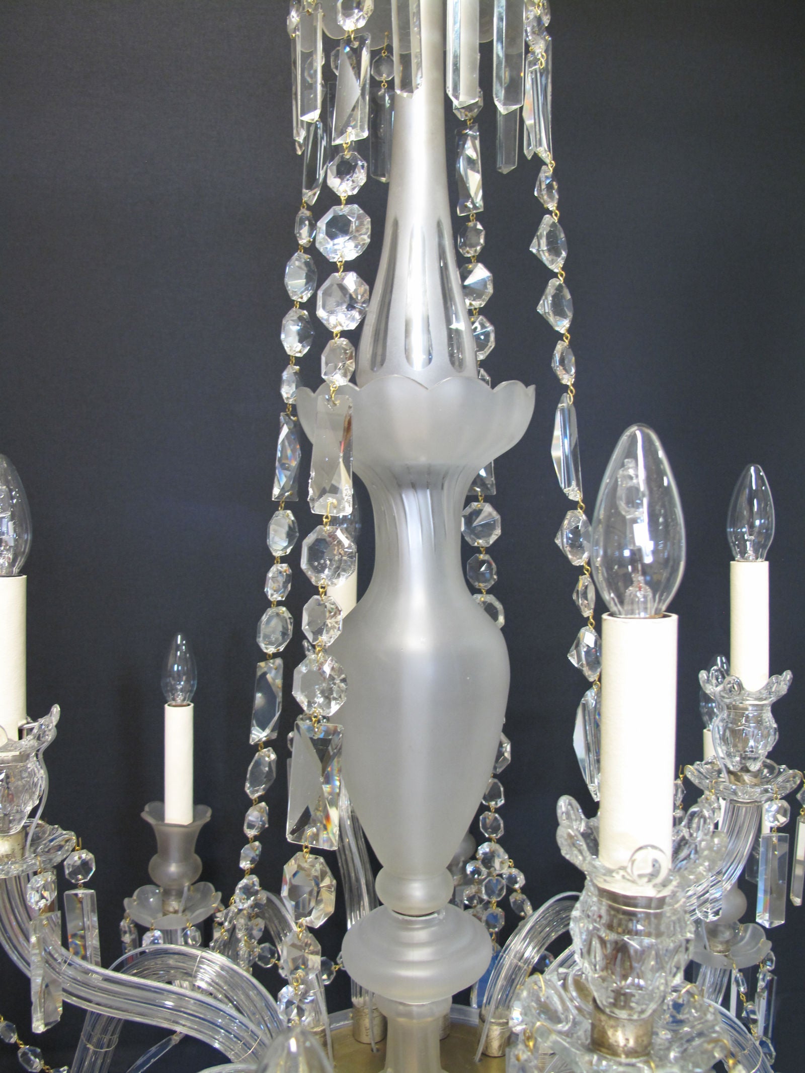 12 arm victorian chandelier, stem view